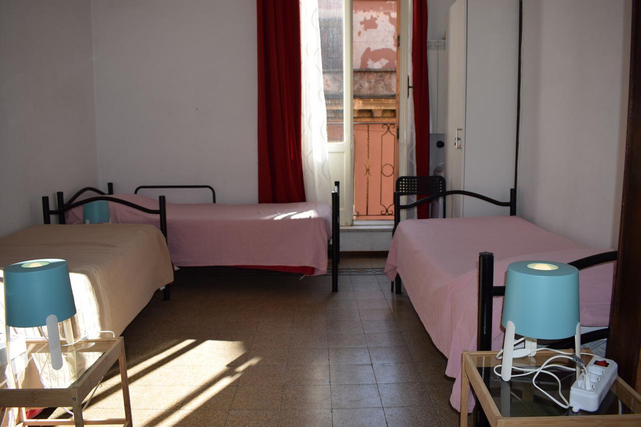 Sandy Hotel *