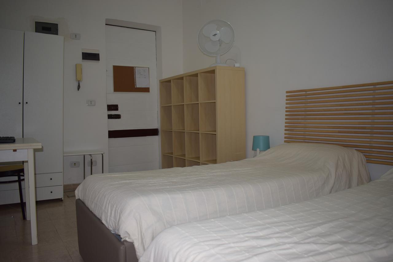 Sandy Hotel